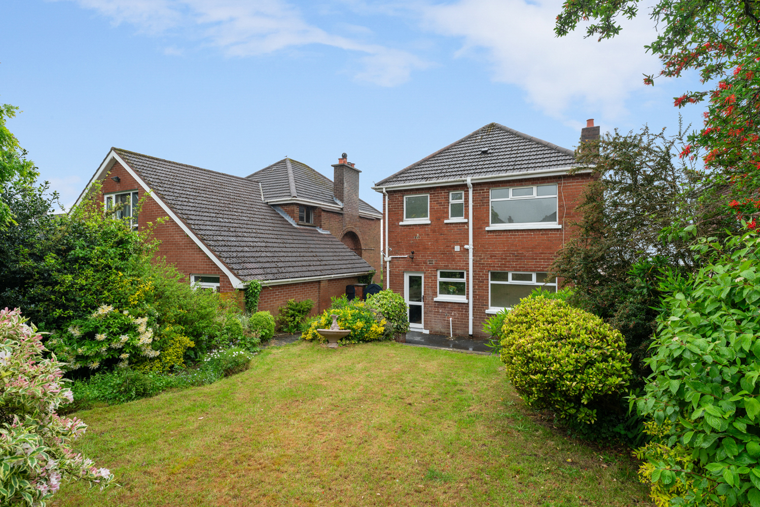 23 Gilnahirk Avenue 15